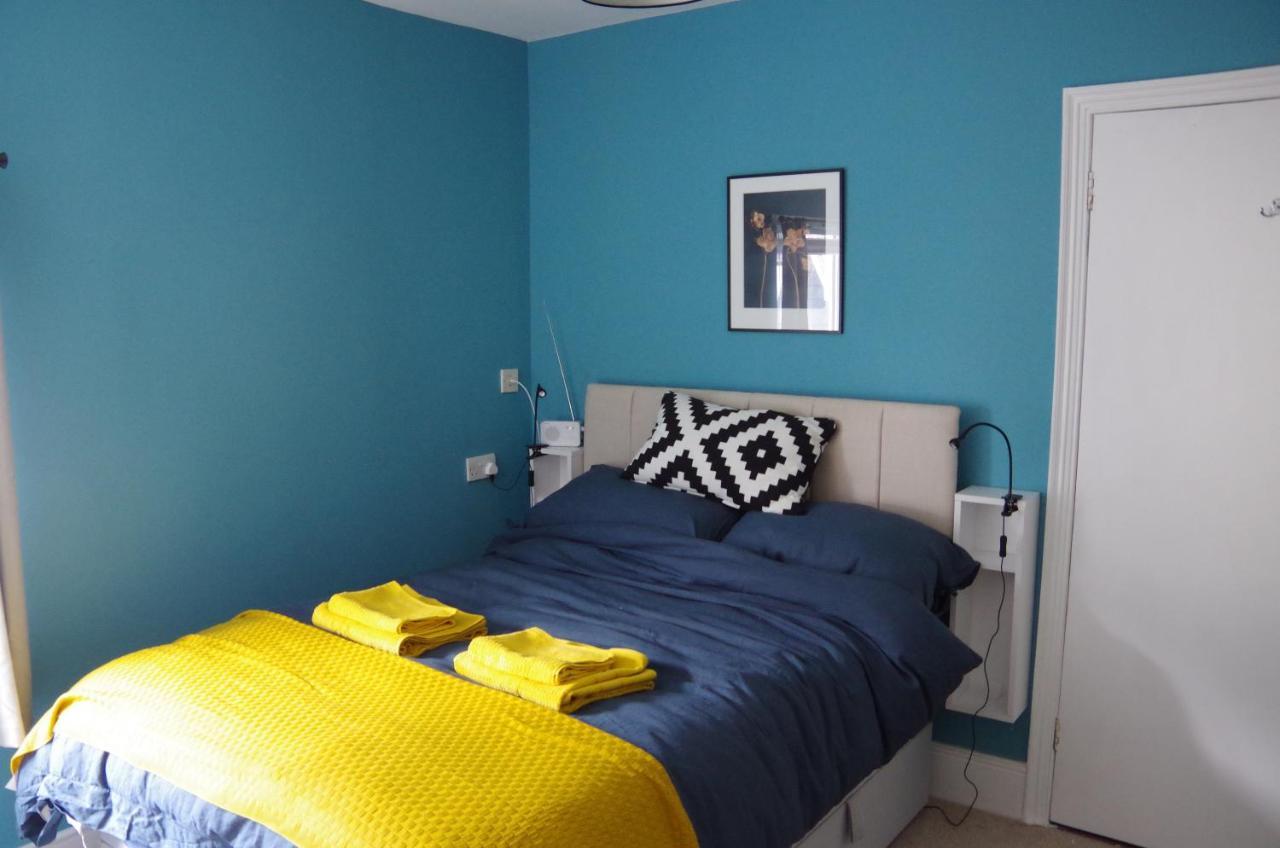 Turret House Bed & Breakfast ลินตัน ภายนอก รูปภาพ